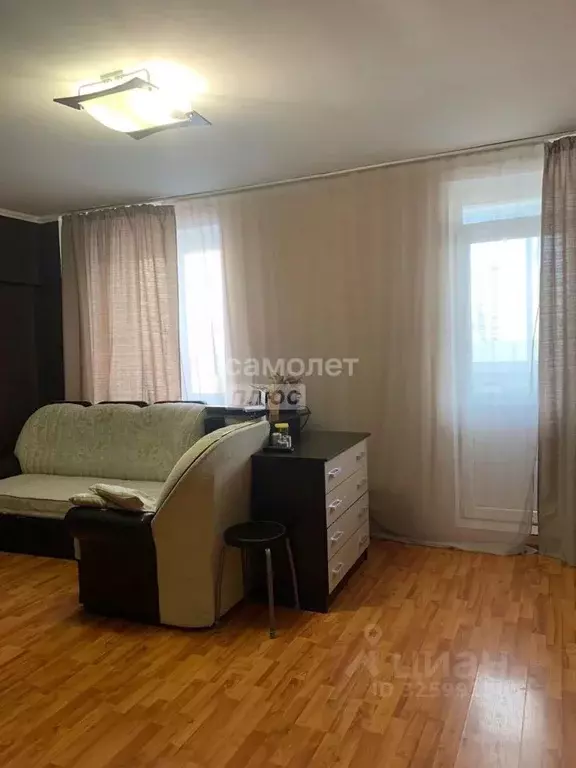 1-к кв. Свердловская область, Екатеринбург ул. Чкалова, 239 (52.9 м) - Фото 1