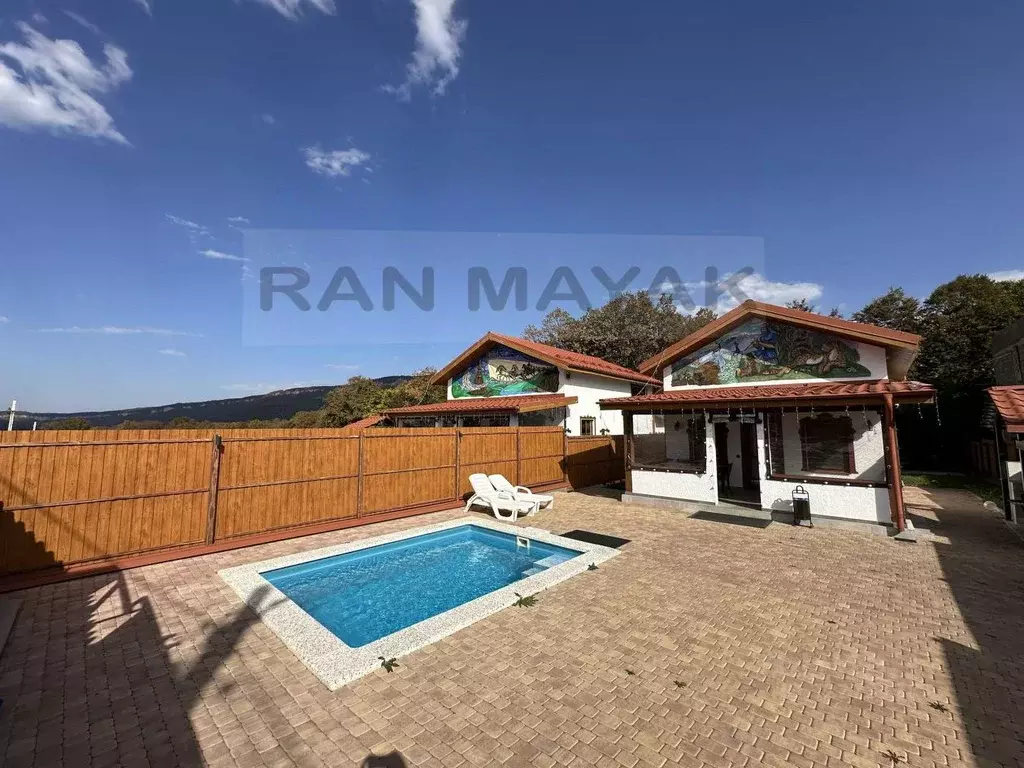 Дом в Адыгея, Майкопский район, Даховская ст-ца  (170 м) - Фото 2