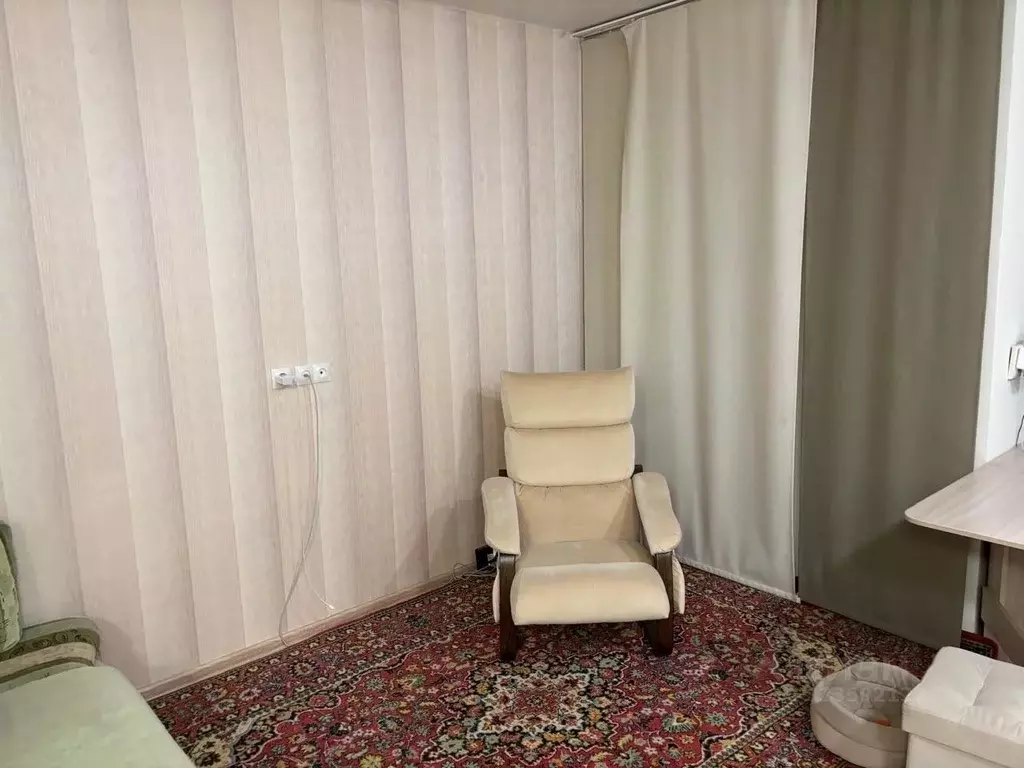 Студия Белгородская область, Белгород ул. Семейная, 13 (31.2 м) - Фото 2