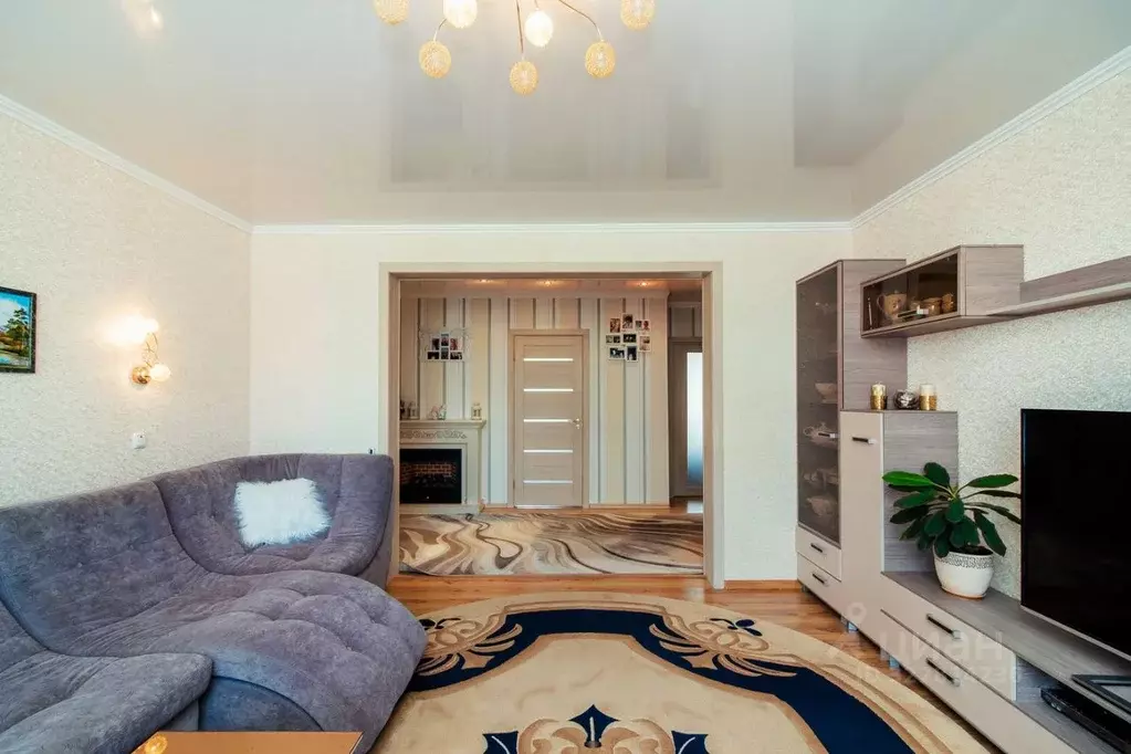 Дом в Ханты-Мансийский АО, Ханты-Мансийск ул. Рознина, 123 (100 м) - Фото 1