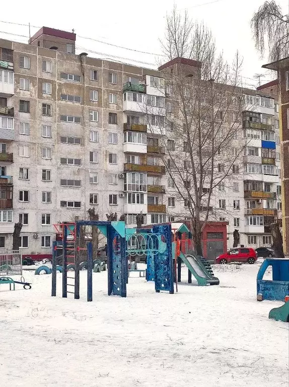 3-к кв. Омская область, Омск Заозерный мкр, ул. Глинки, 1 (60.0 м) - Фото 0