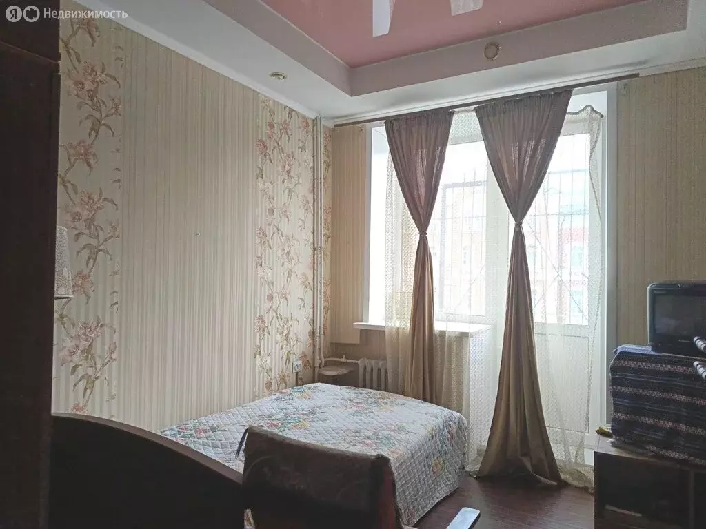 3-комнатная квартира: Пермь, улица Ленина, 96 (69.7 м) - Фото 0