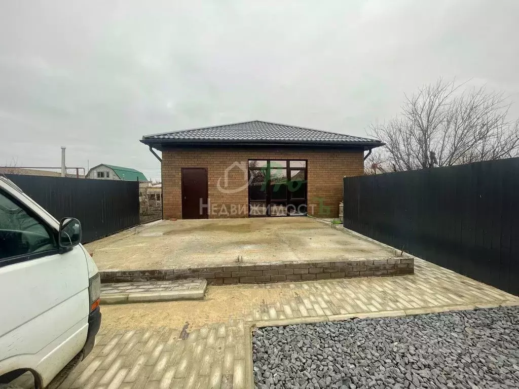 Дом в Краснодарский край, Ейское городское поселение, пос. ... - Фото 1