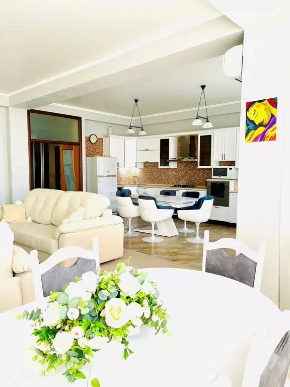 Продаётся 2-к квартира, 140 м - Фото 0