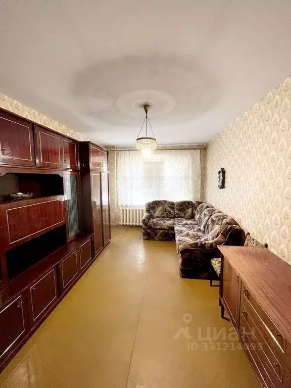 3-к кв. Крым, Симферополь ул. Героев Сталинграда, 13 (61.0 м) - Фото 1