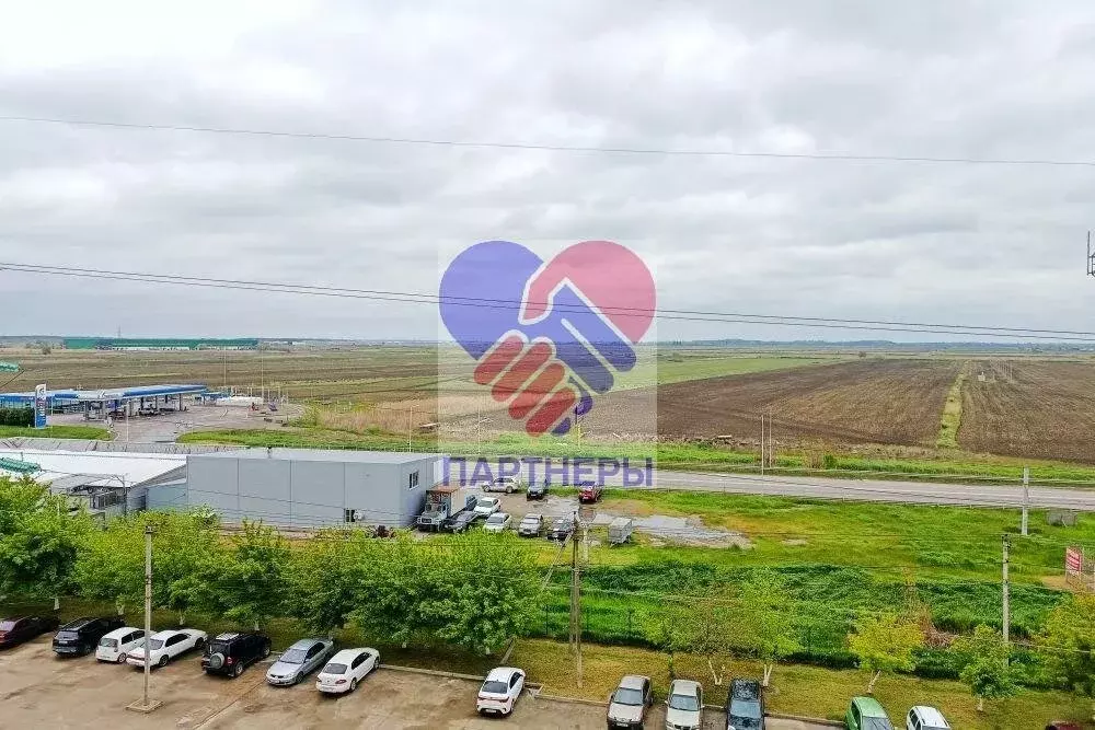 1-комнатная квартира: посёлок городского типа Яблоновский, улица ... - Фото 2