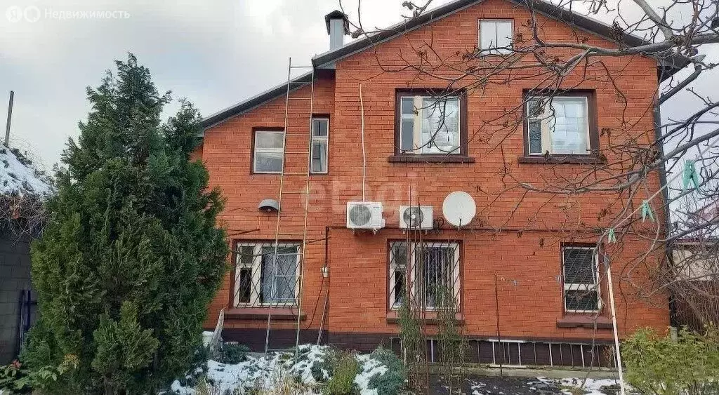 Дом в Воронеж, Клубная улица, 63 (201.6 м) - Фото 0