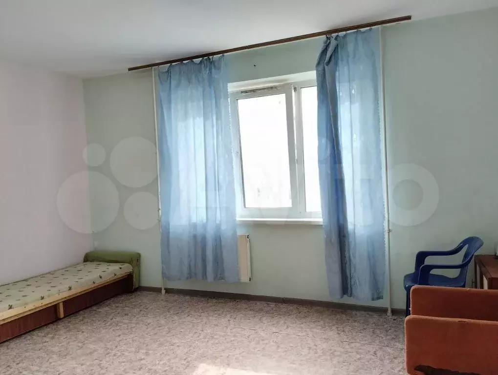 Комната 30 м в 1-к., 2/2 эт. - Фото 0