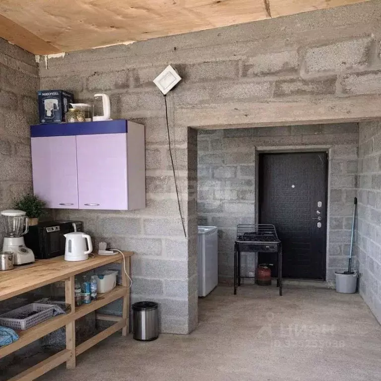 Дом в Краснодарский край, Новороссийск Крайний пер. (70 м) - Фото 1