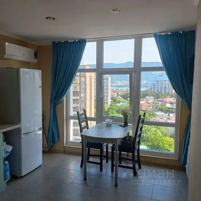 2-к кв. Краснодарский край, Геленджик Крымская ул., 19к1 (50.0 м) - Фото 0