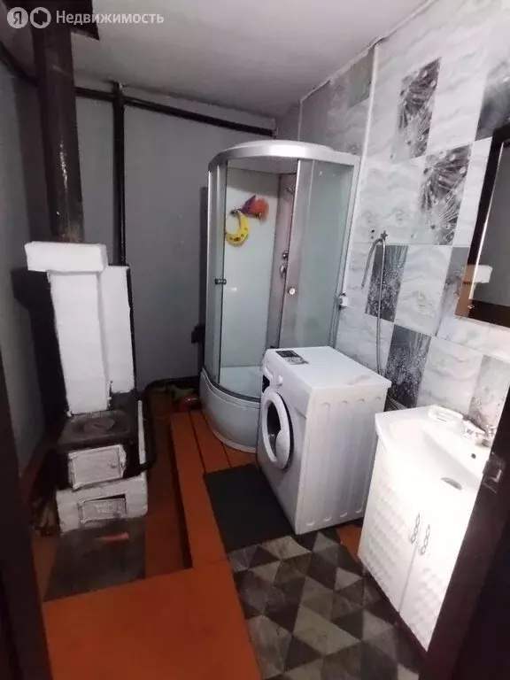 Дом в посёлок городского типа Каа-Хем, улица Крылова (75 м) - Фото 1