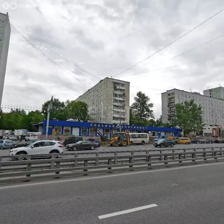 3-комнатная квартира: Москва, улица Народного Ополчения, 24 (58 м) - Фото 0