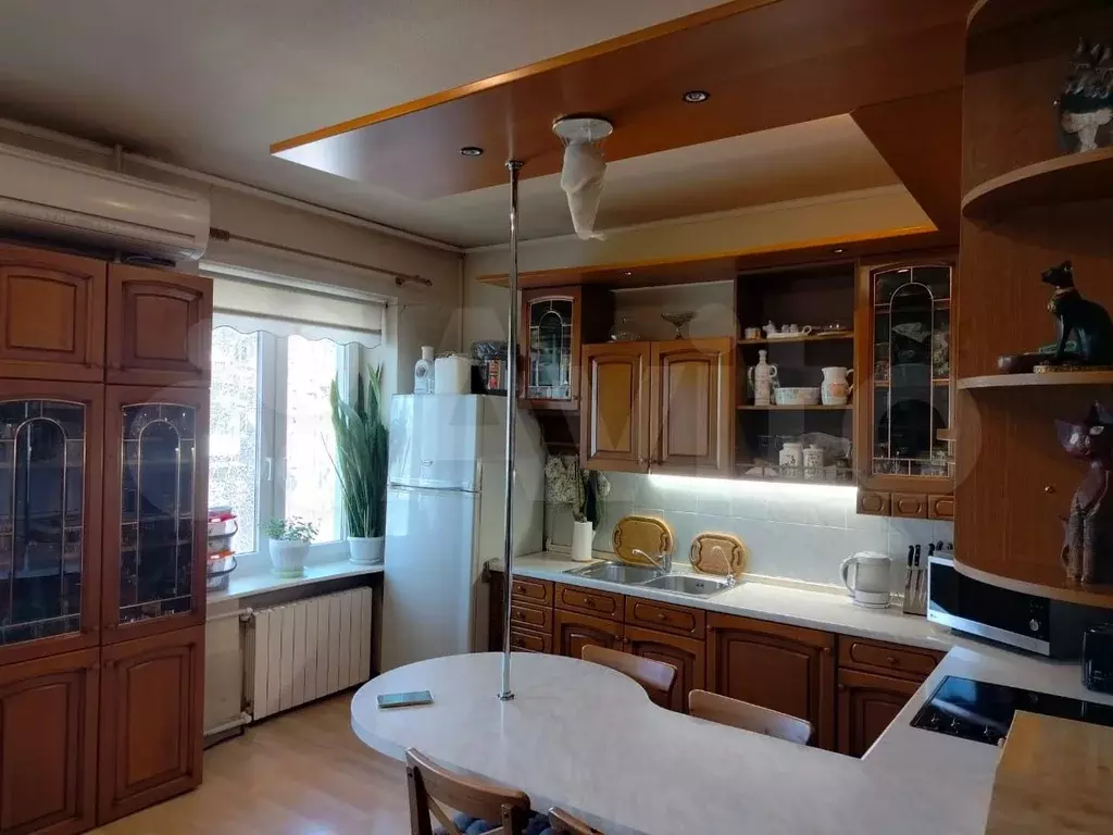3-к. квартира, 100 м, 3/4 эт. - Фото 0