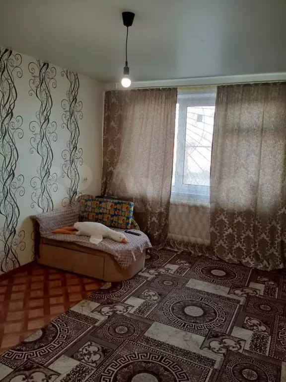 2-к. квартира, 50 м, 1/9 эт. - Фото 0