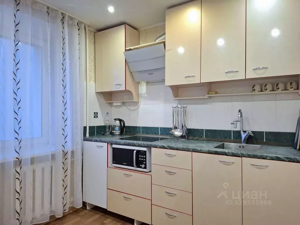 2-к кв. Кировская область, Киров Октябрьский просп., 116 (58.0 м) - Фото 2