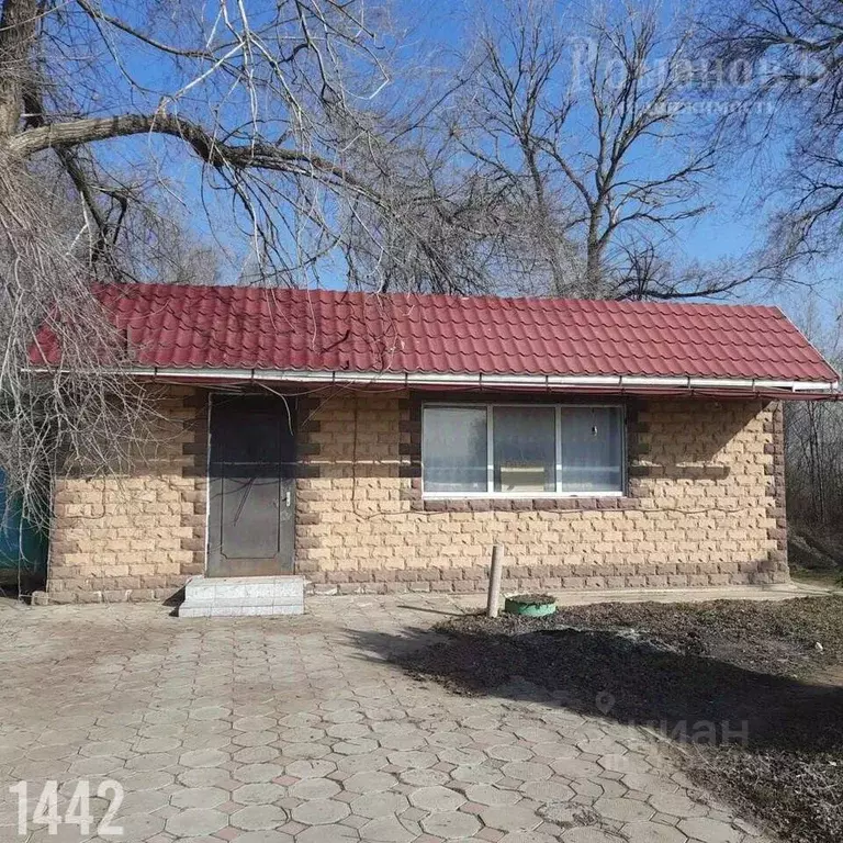 Помещение свободного назначения в Ставропольский край, с. Грачевка ул. ... - Фото 0