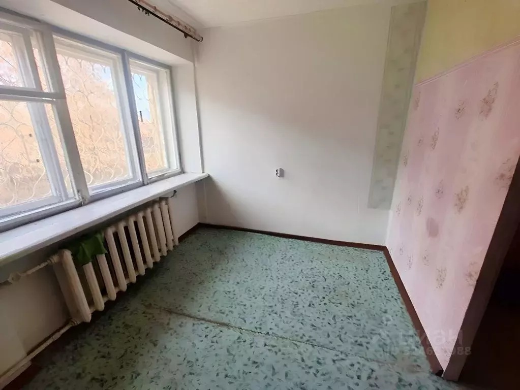 Комната Свердловская область, Асбест ул. Челюскинцев, 13 - Фото 1