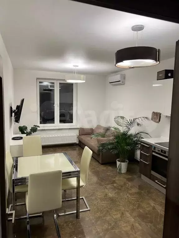 3-к. квартира, 70 м, 24/25 эт. - Фото 1