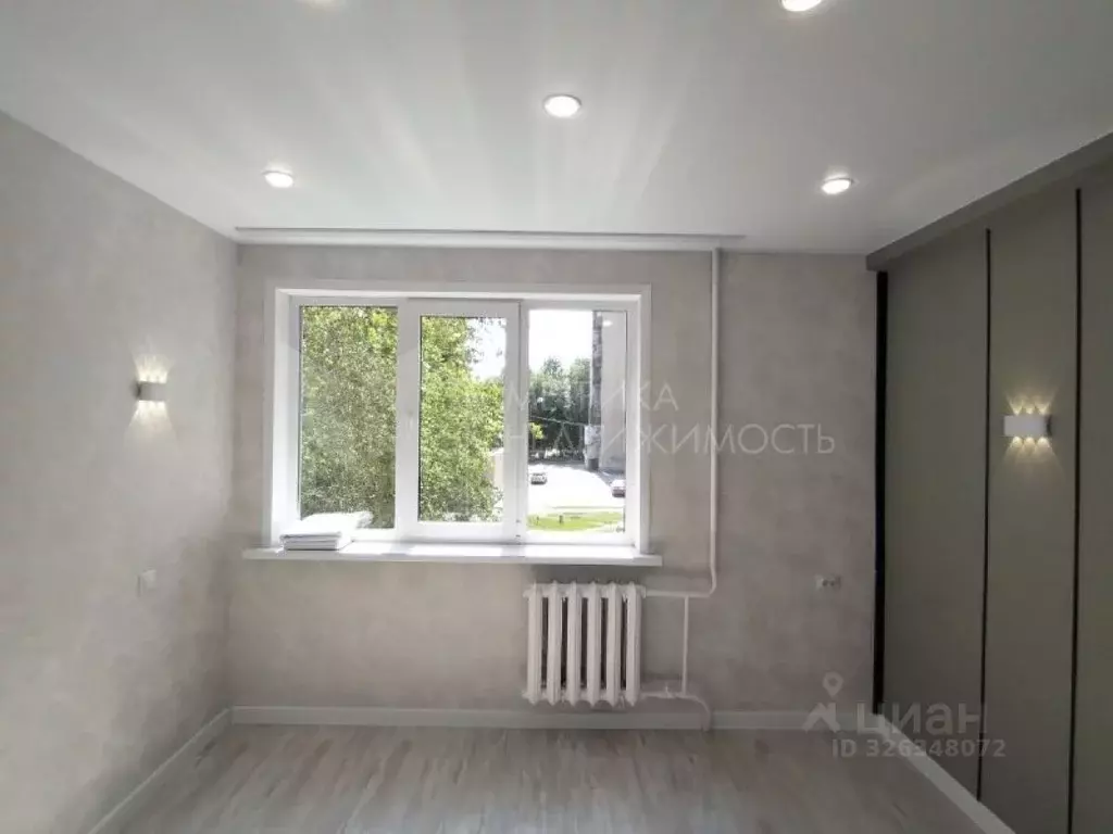 1-к кв. Тюменская область, Тюмень Олимпийская ул., 42 (28.7 м) - Фото 1