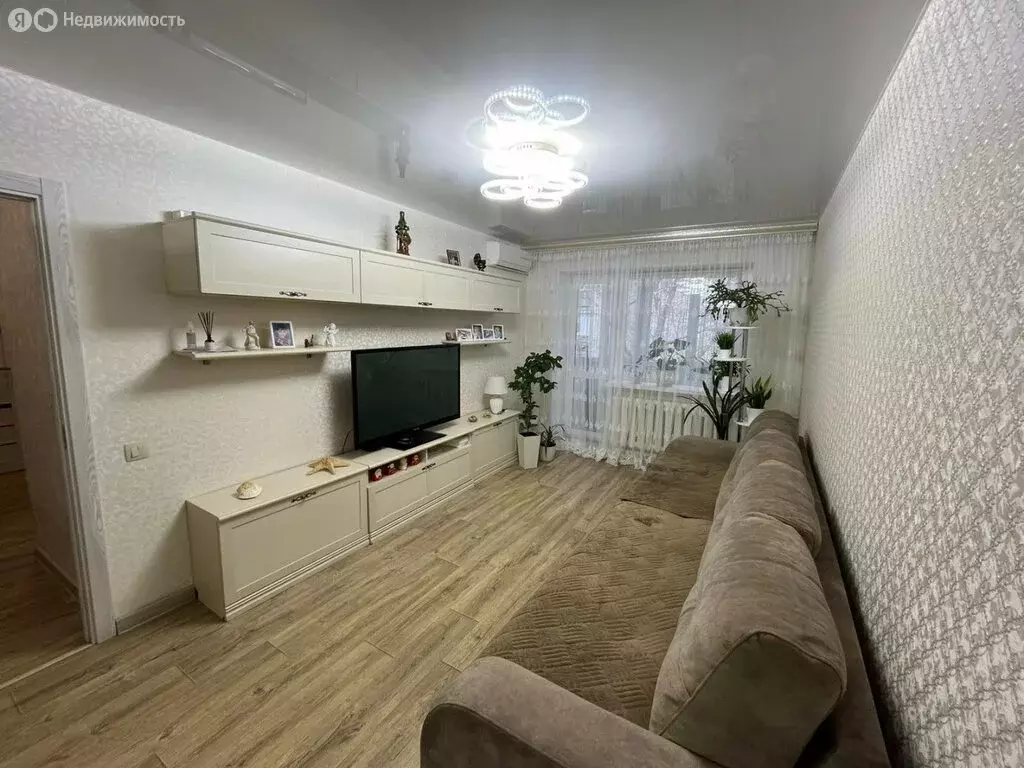 2-комнатная квартира: Энгельс, Полиграфическая улица, 61 (40.2 м) - Фото 0
