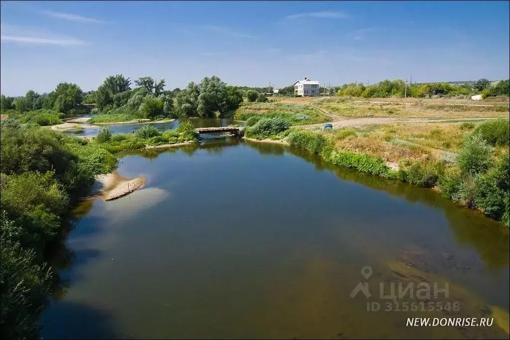 Дом в Ростовская область, Белокалитвинский район, с. Литвиновка ул. ... - Фото 1