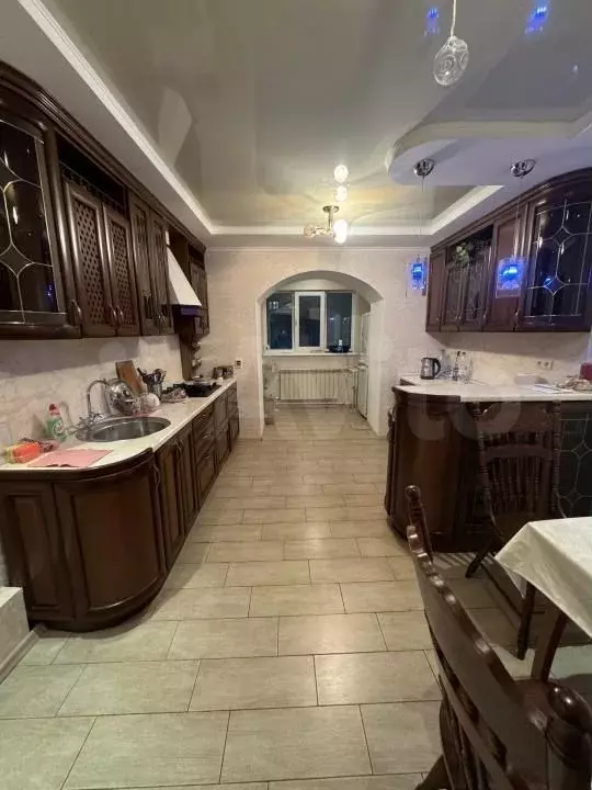 2-к. квартира, 68 м, 3/6 эт. - Фото 0