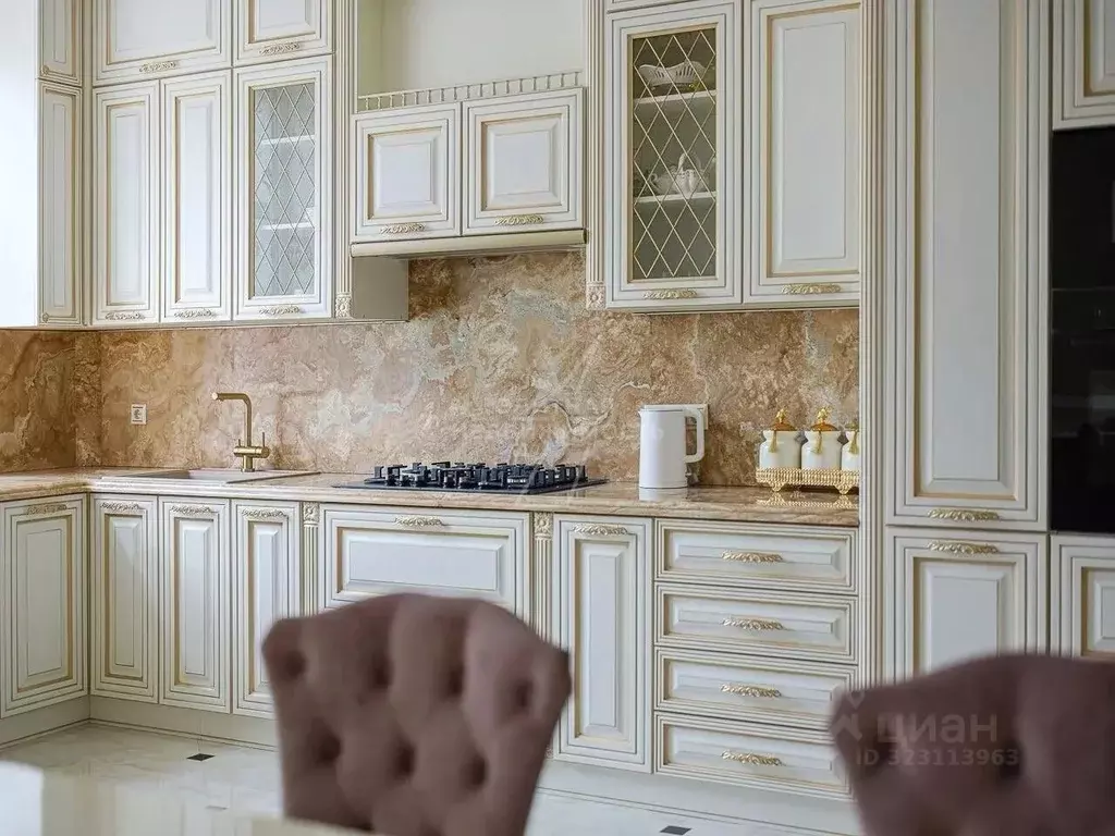 4-к кв. Санкт-Петербург Суворовский просп., 40 (180.0 м) - Фото 2