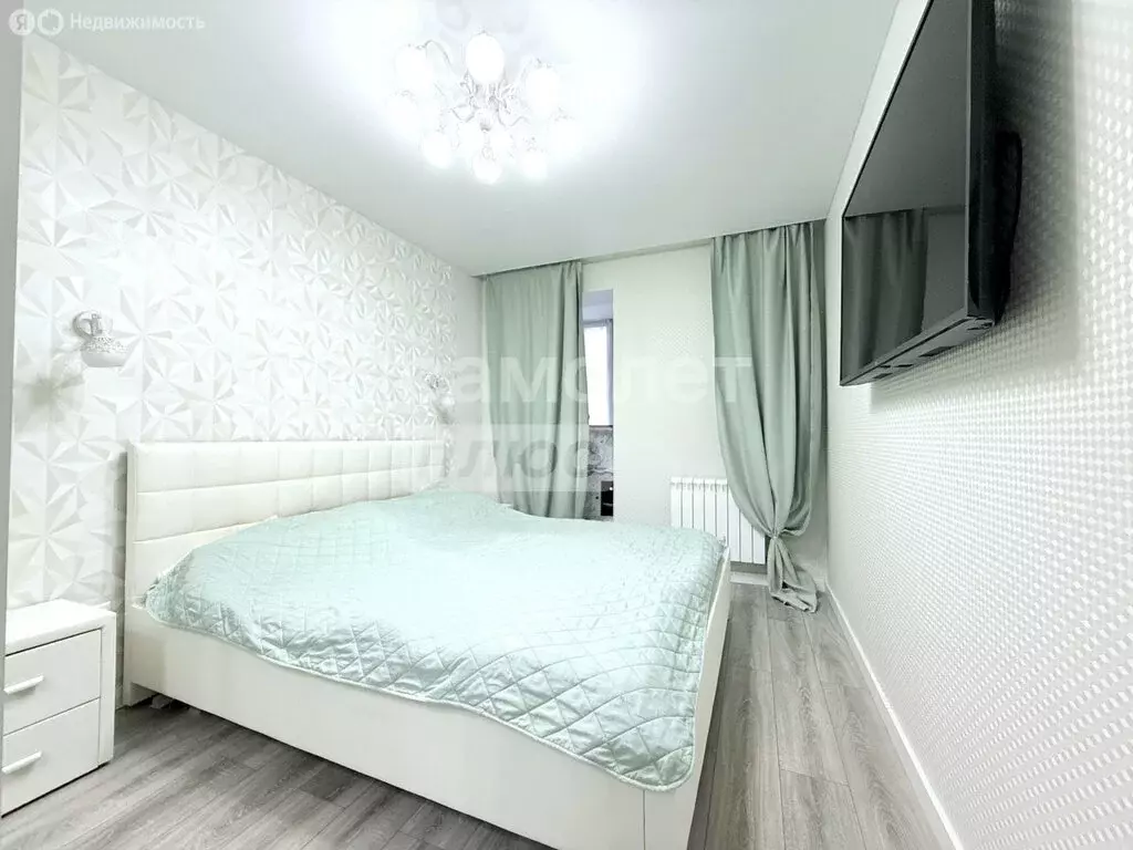 2-комнатная квартира: посёлок городского типа Андреевка, 43 (66.3 м) - Фото 2