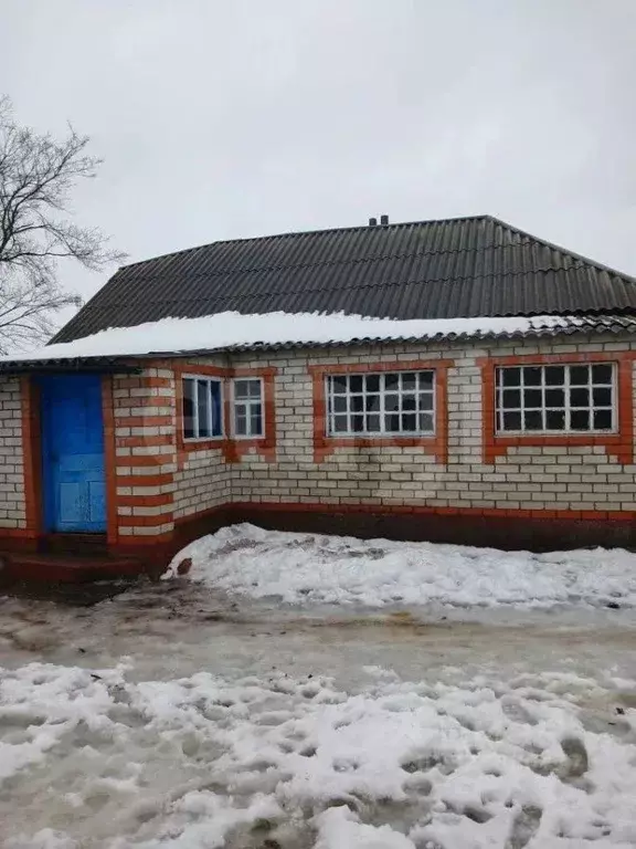 Дом в Белгородская область, Чернянский район, Волоконовское с/пос, с. ... - Фото 1