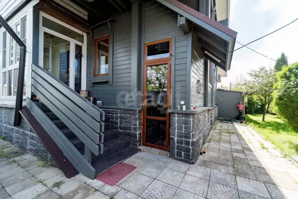 Дом в Ярославская область, Ярославль Вишневая ул., 3 (180 м) - Фото 1