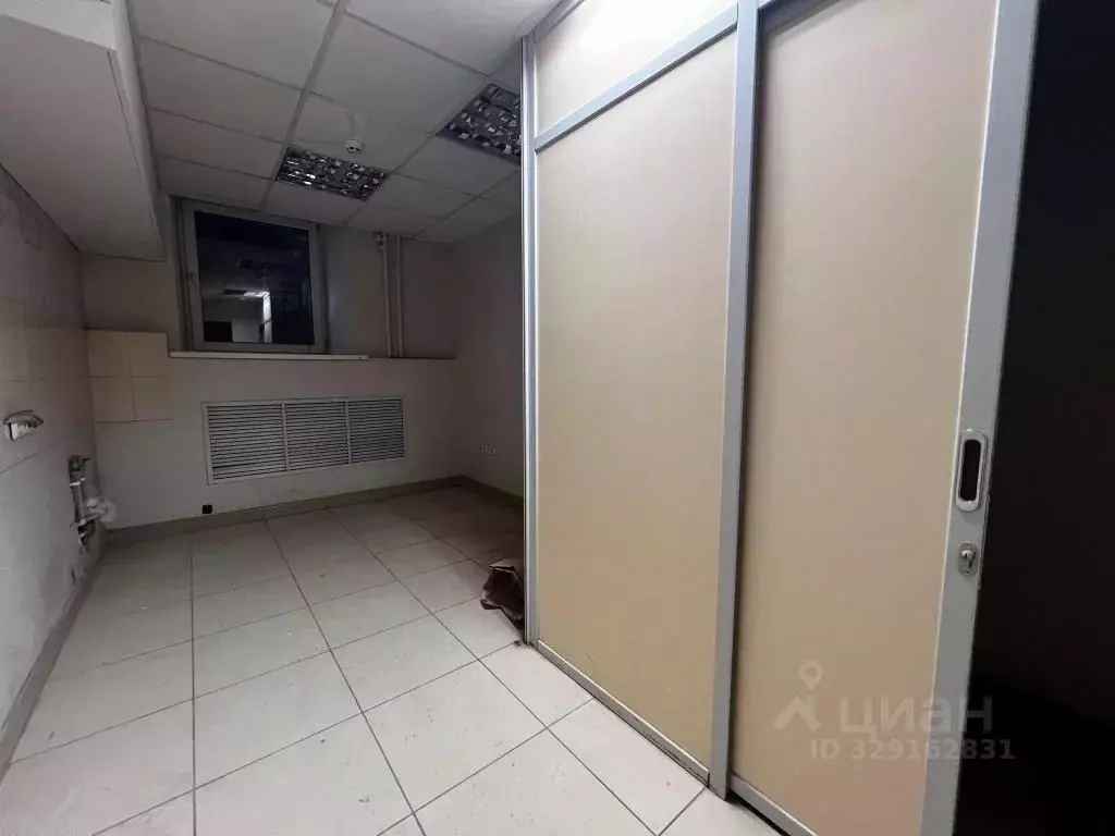 Помещение свободного назначения в Москва Живописная ул., 52 (12 м) - Фото 2