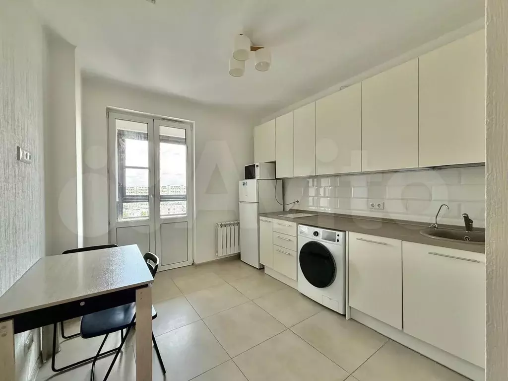 1-к. квартира, 40 м, 17/20 эт. - Фото 0
