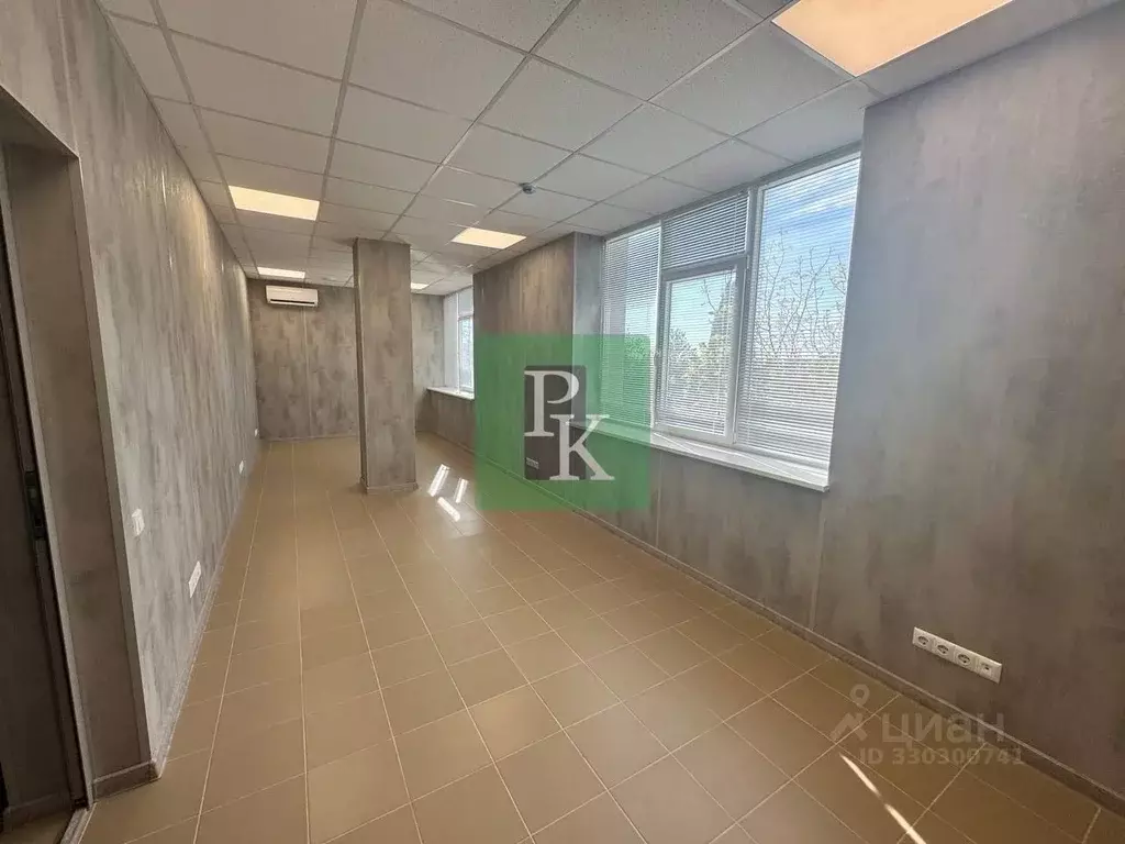 Офис в Севастополь ул. Вакуленчука, 39Б (27 м) - Фото 2