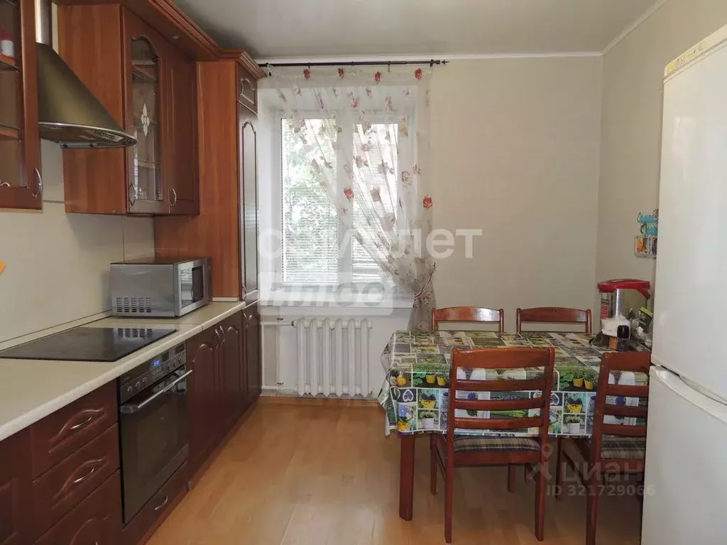 3-к кв. Тюменская область, Тюмень Солнечный проезд, 8/1 (73.3 м) - Фото 0