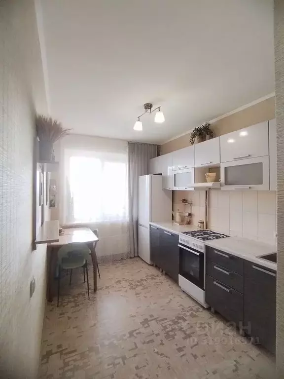 1-к кв. Волгоградская область, Волгоград ул. Имени Ивана Морозова, 7 ... - Фото 0