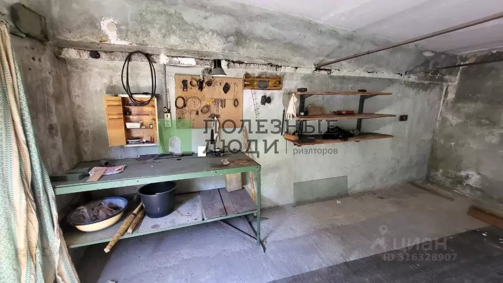 Гараж в Краснодарский край, Новороссийск Элеваторная ул., 7 (21 м) - Фото 1