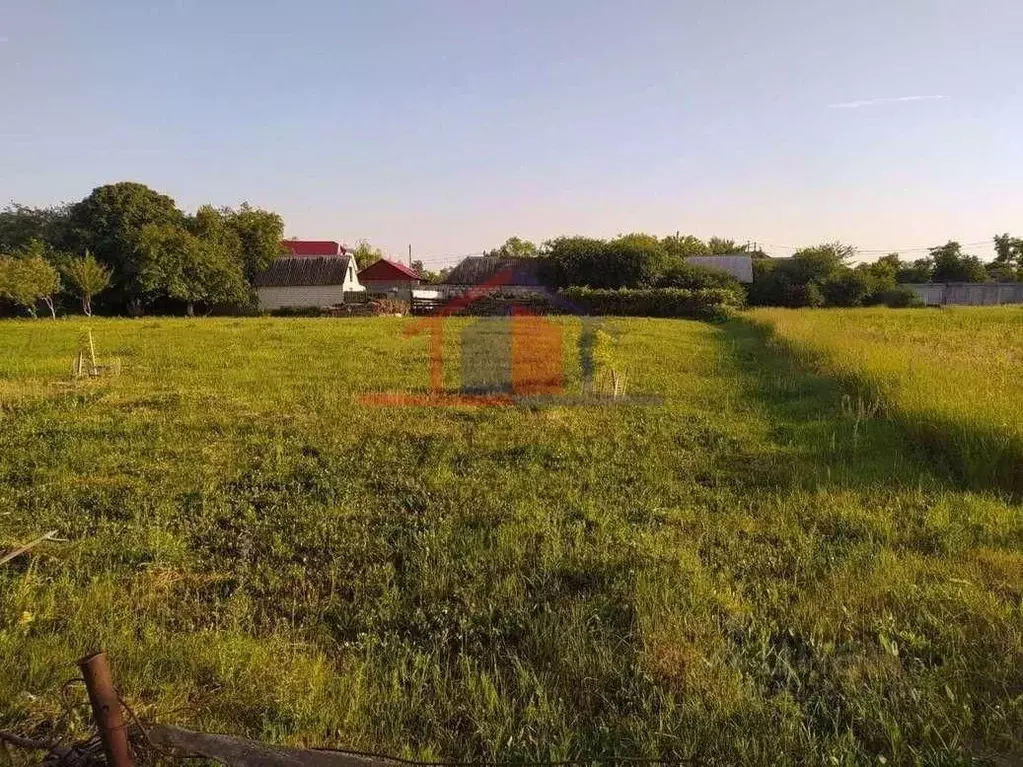 Участок в Белгородская область, Старооскольский городской округ, с. ... - Фото 1