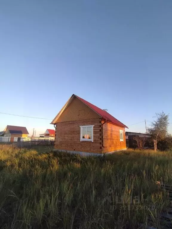 Дом в Саха (Якутия), Якутск ул. Рубиновая (48 м) - Фото 1