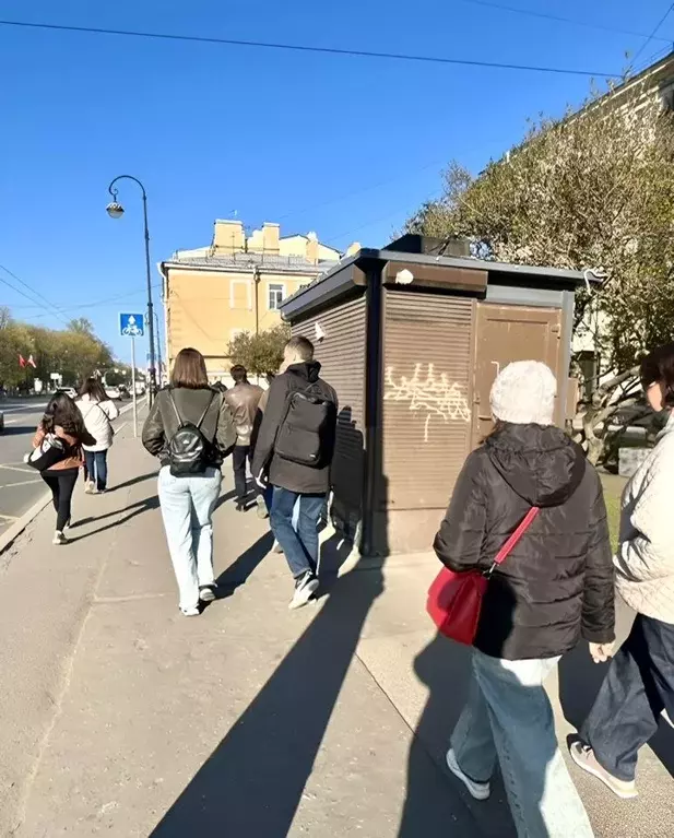 Торговая площадь в Санкт-Петербург просп. Большой Васильевского ... - Фото 1