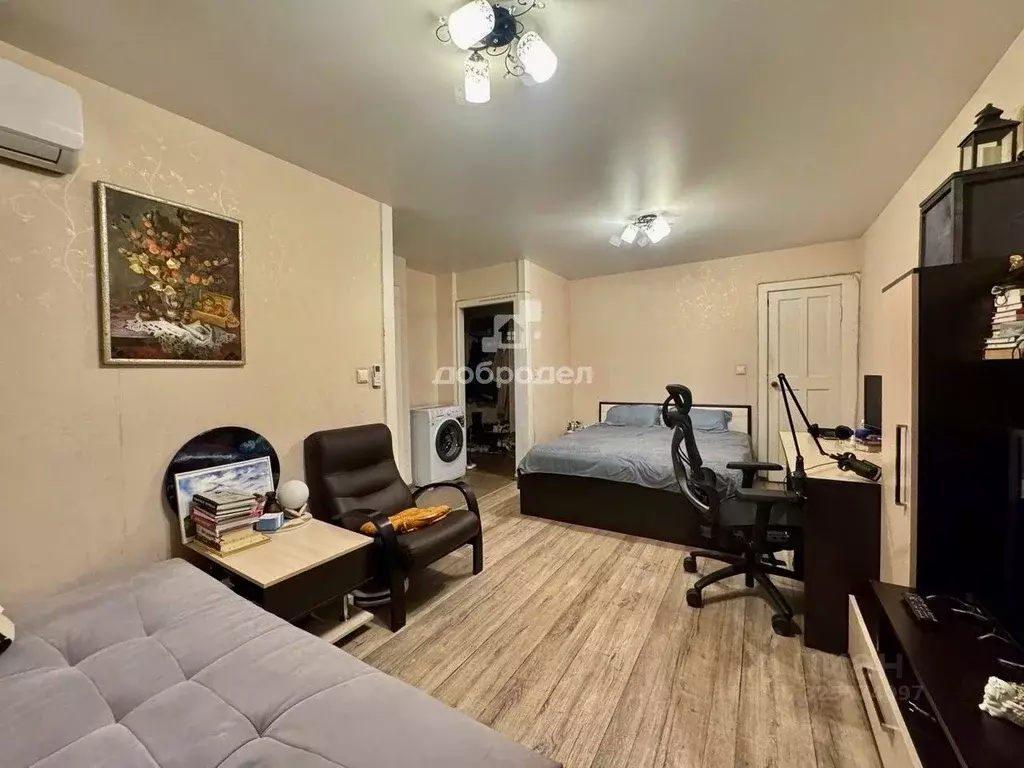 1-к кв. Свердловская область, Екатеринбург ул. Стахановская, 58 (32.0 ... - Фото 1