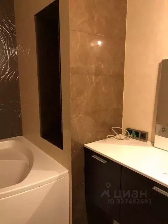 3-к кв. Санкт-Петербург Загребский бул., 9 (103.0 м) - Фото 1