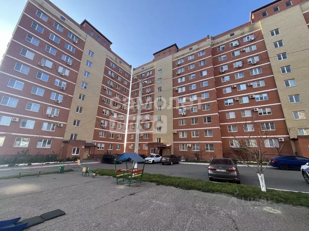 2-к кв. Калмыкия, Элиста 10-й мкр, 15к1 (48.0 м) - Фото 1