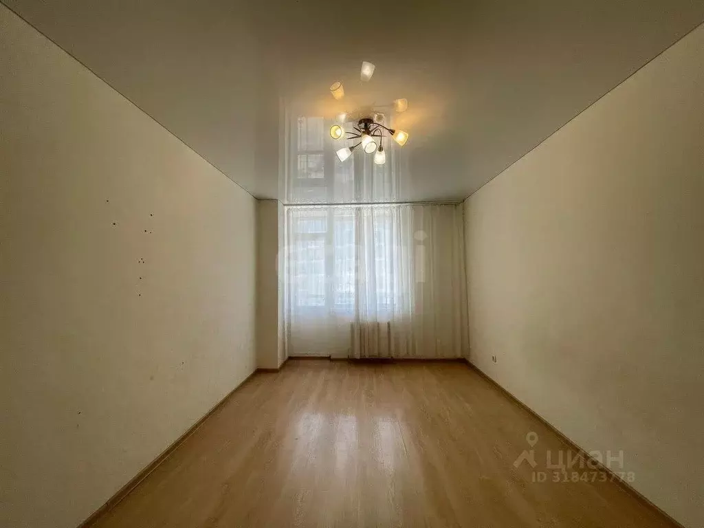 2-к кв. Севастополь ул. Колобова, 34/1 (55.5 м) - Фото 0