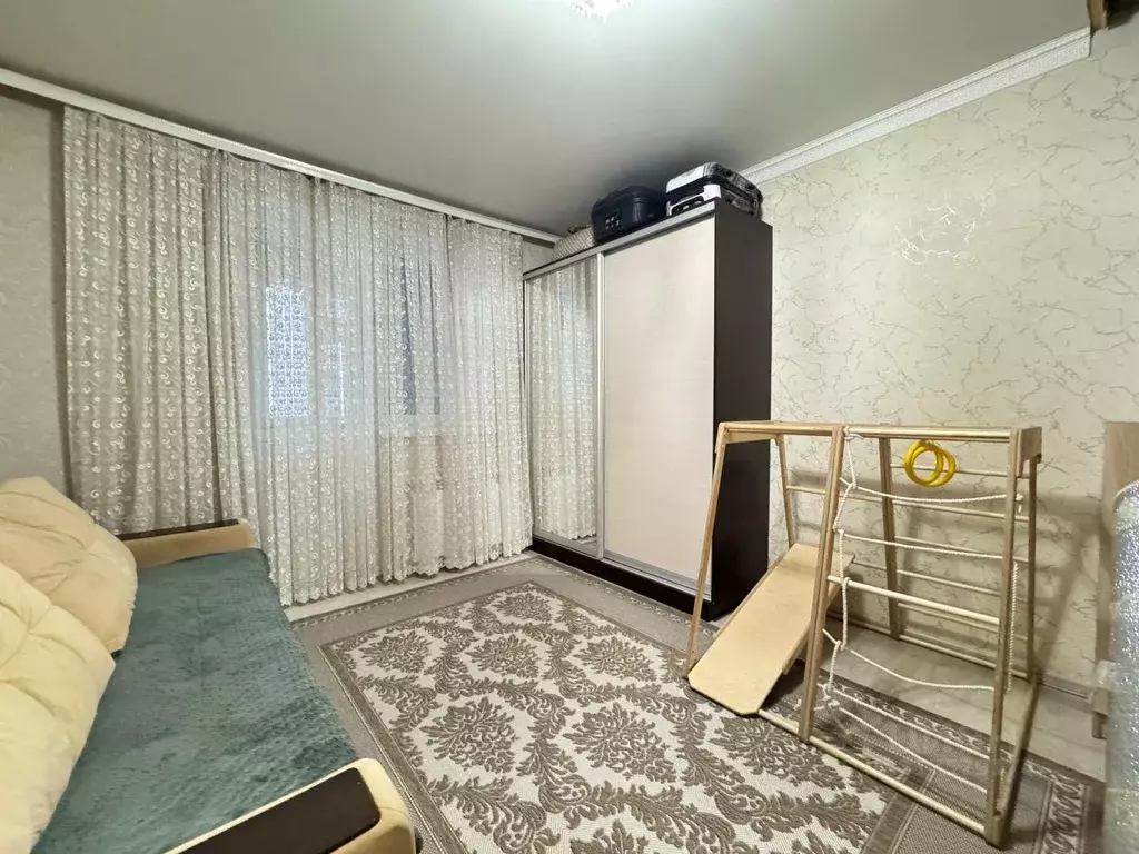 1-к кв. Кабардино-Балкария, Нальчик ул. А.А. Кадырова (78.0 м) - Фото 0
