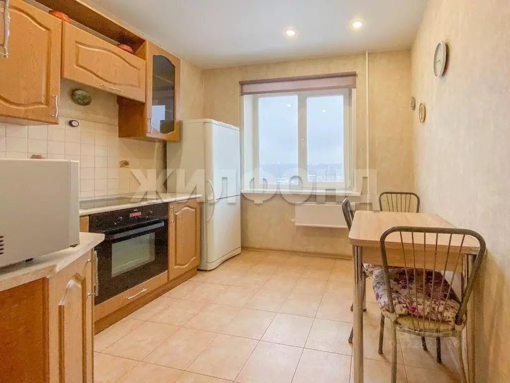 2-к кв. Новосибирская область, Новосибирск ул. Кочубея, 11 (53.9 м) - Фото 2