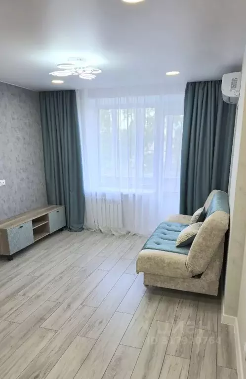 2-к кв. Челябинская область, Челябинск ул. Кирова, 21 (50.0 м) - Фото 1
