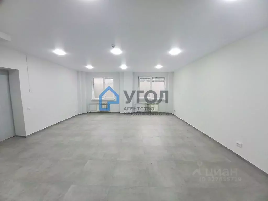 Помещение свободного назначения в Самарская область, Самара ул. ... - Фото 1