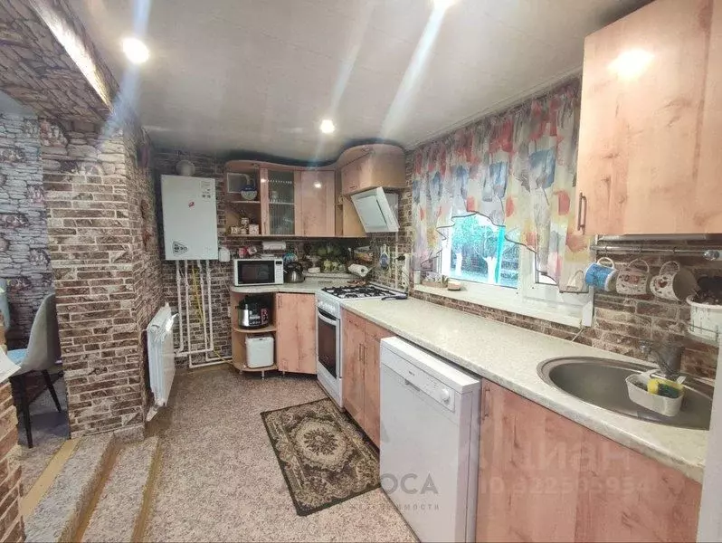 Дом в Волгоградская область, Волгоград Сахалинская ул. (71 м) - Фото 1