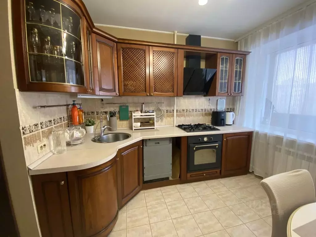 4-к кв. Саратовская область, Саратов Алексеевская ул., 17 (84.5 м) - Фото 1