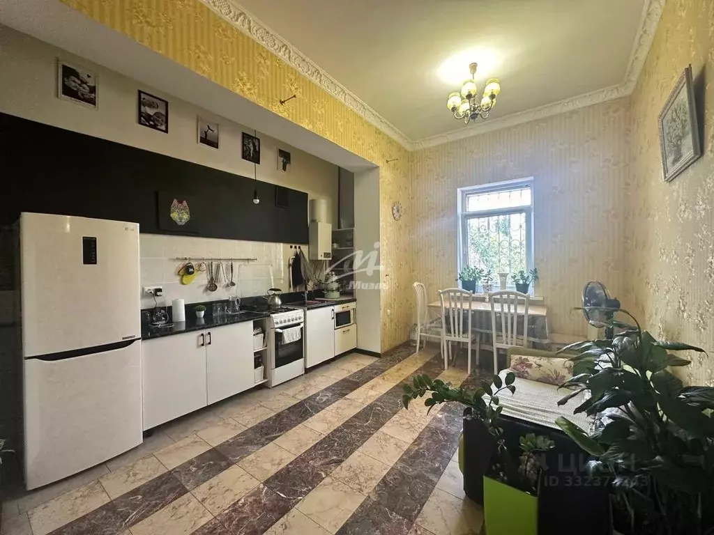 Дом в Севастополь ул. Розы Люксембург, 62 (180 м) - Фото 1